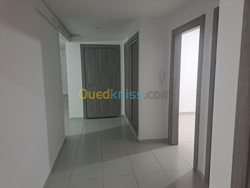 Location Appartement F4 Oran Oran 8