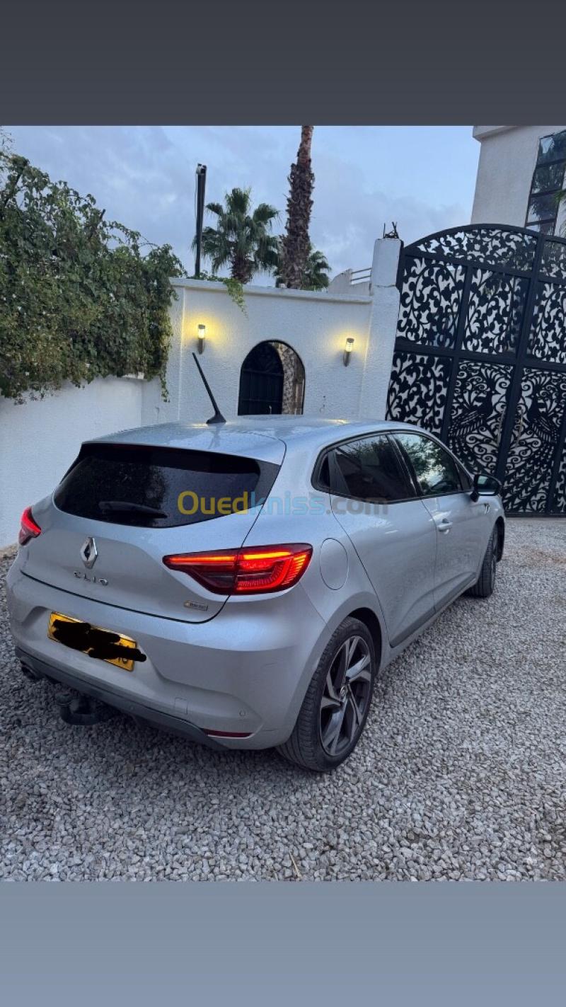 Renault Clio 5 2023 Rs line