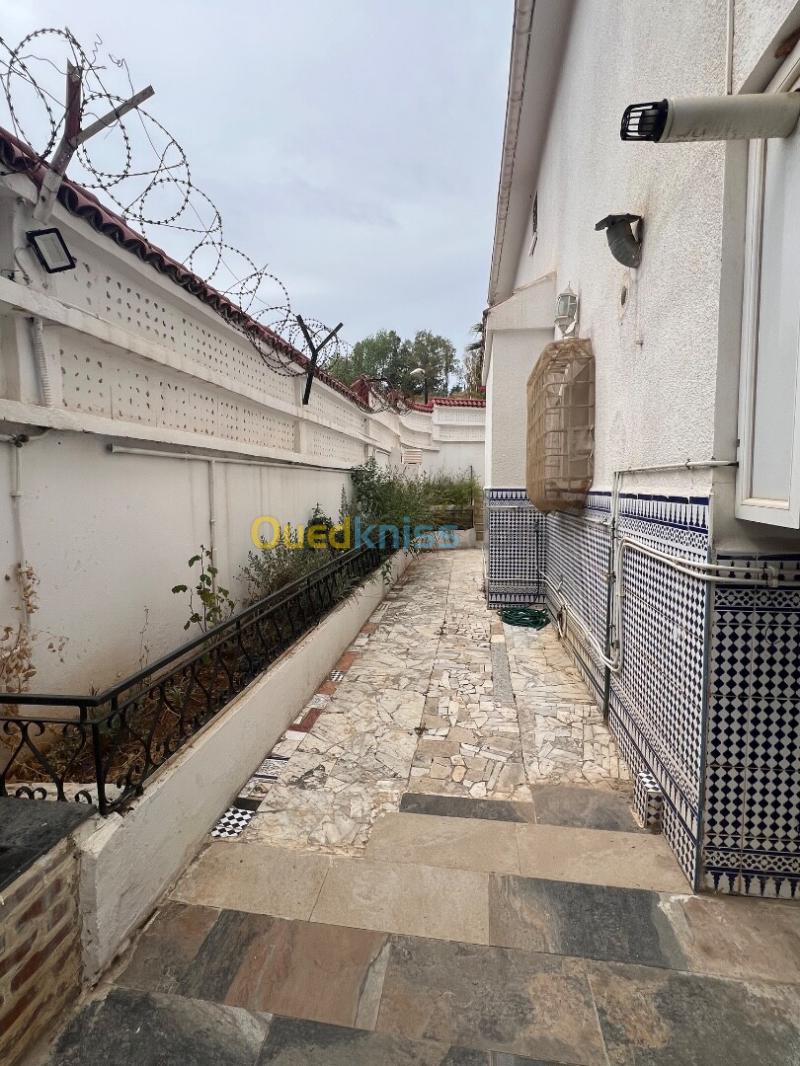 Location Villa Alger Dely brahim 23
