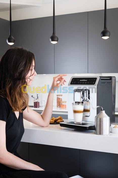 Machine a cafe broyeur avec tasses de lait  KRUPS EA890110 EVIDENCE - 15 bars 7