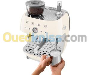 Machine à café à grain Smeg EGF03CREU SMEG Crème-15bars - 4 filtres, carafe à lait, tasseur à café, brosse de nettoyage 7
