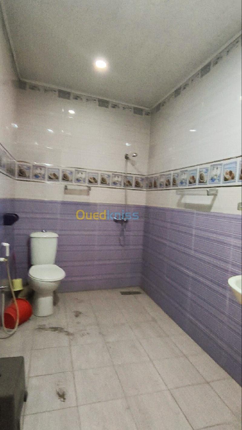 Location Appartement Niveau de villa F4 Alger Saoula 8