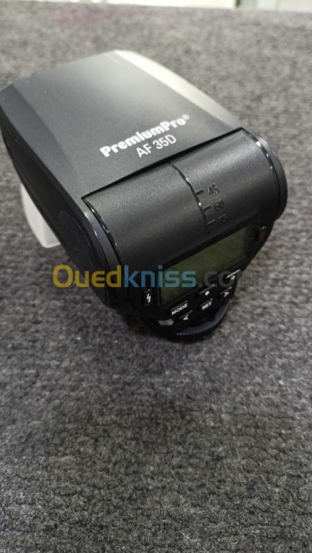  Flash premiumPRO AF 35D et Microphone Nikon ME-1