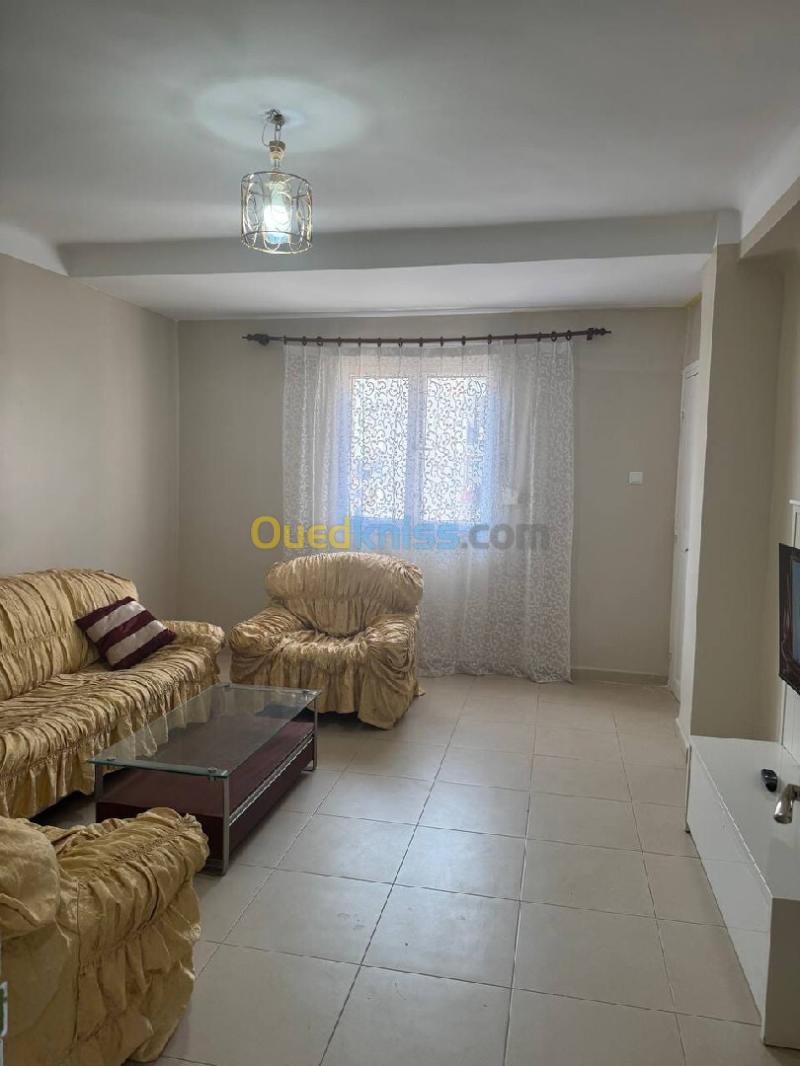 Location vacances Appartement F3 Alger Bab ezzouar 4