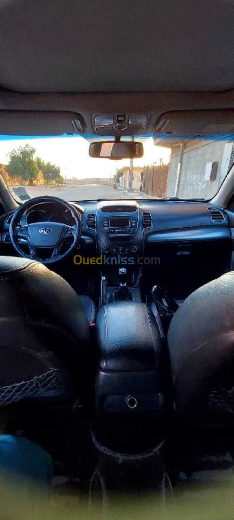 Kia Syrante 2013  3