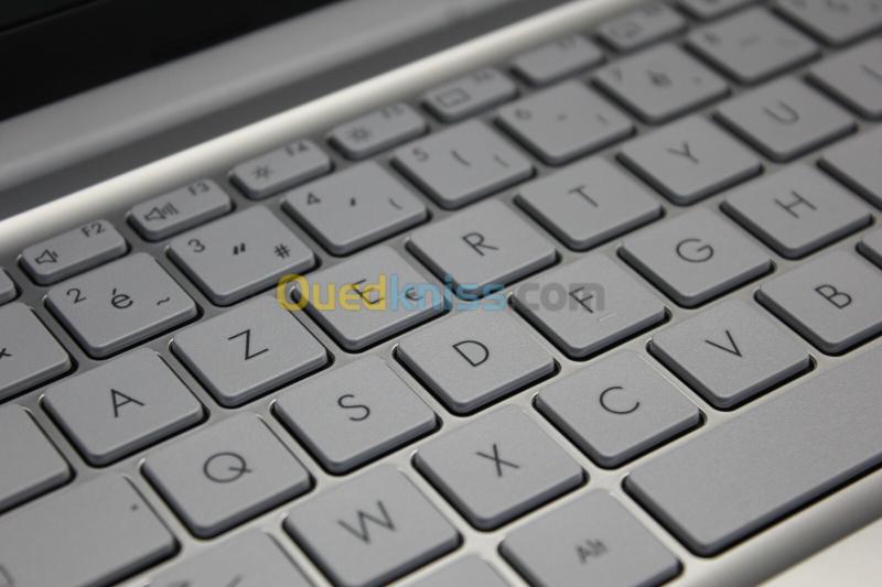 ASUS VIVOBOOK X1504V INTEL CORE 5 120U 16GB 512GB SSD 15 FHD NEUF 4