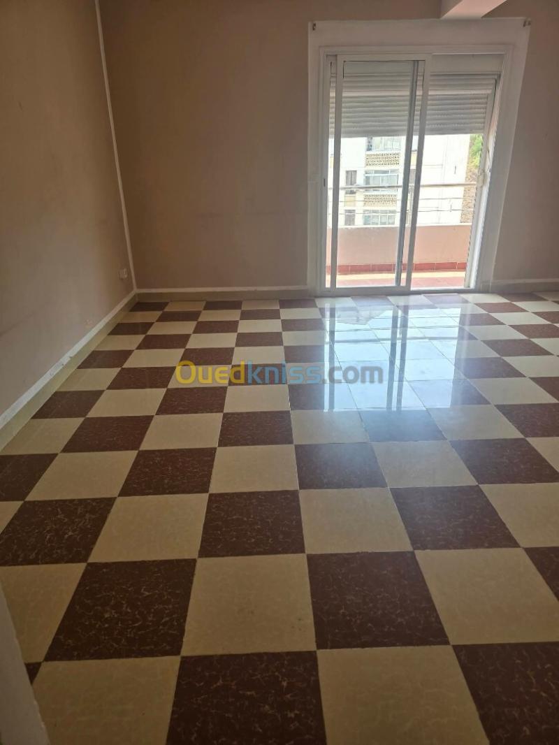 Location Appartement F5 Alger Hydra 2