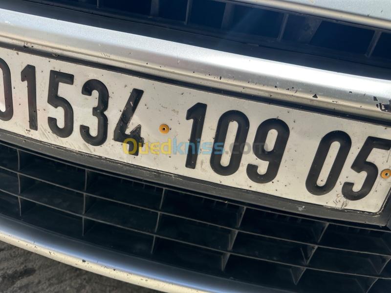Renault Clio 3 2009 Clio 3 10