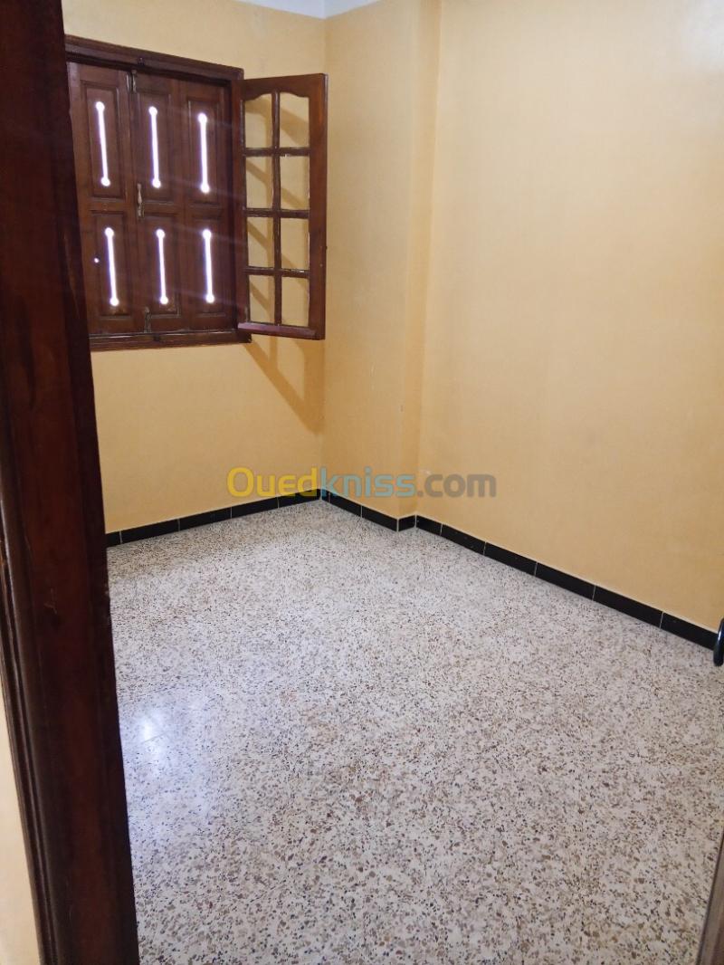 Location Appartement Niveau de villa F2 Alger Bordj el kiffan 3