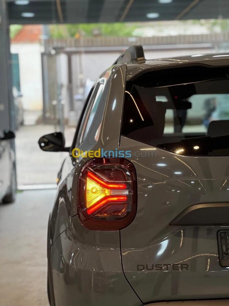 Dacia Duster 2023 Gold 10