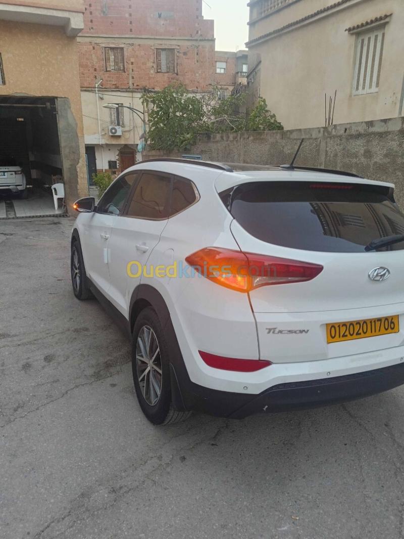 Hyundai Tucson 2017 Tucson 6
