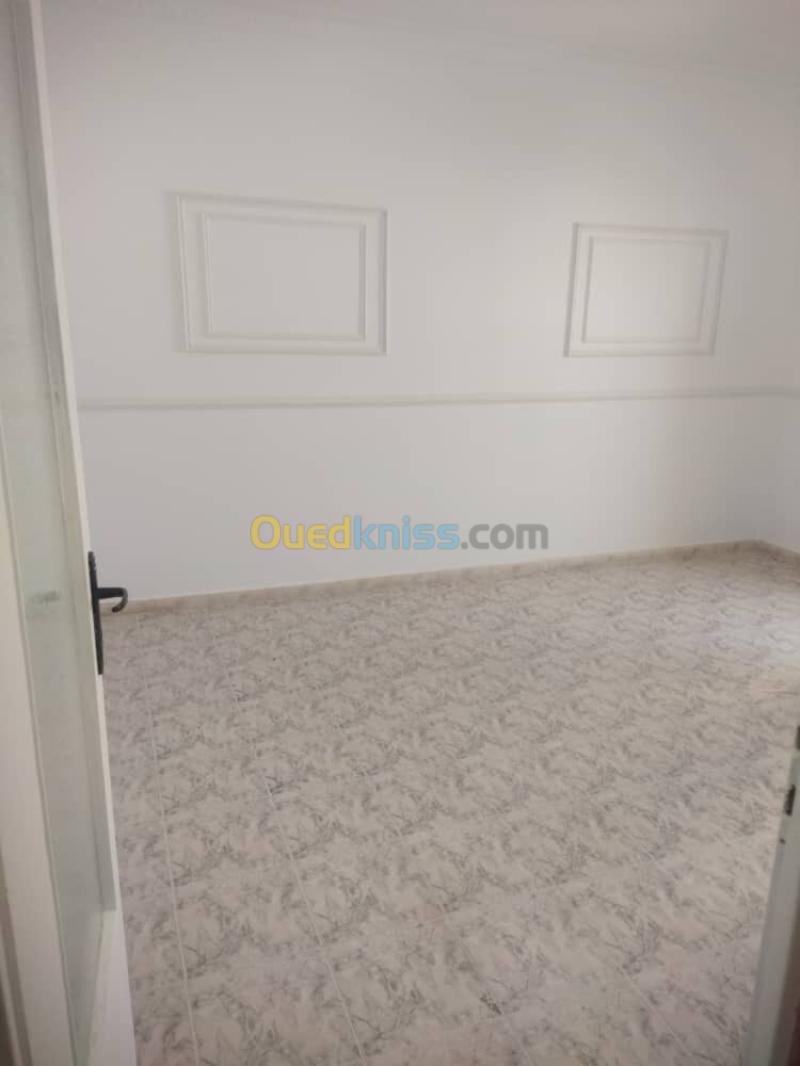 Location Appartement F4 Alger Ben aknoun