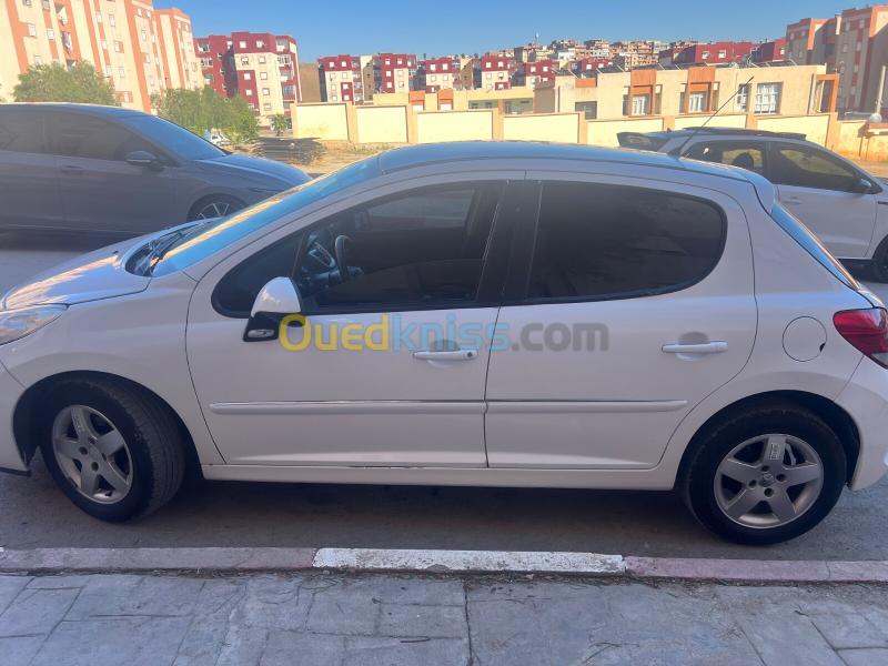 Peugeot 207 2012 Sportium 5
