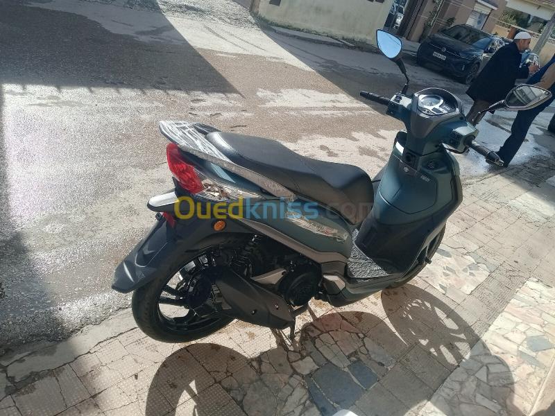symphonie sym St  4