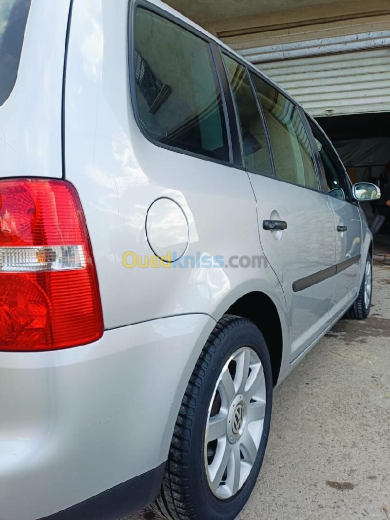 Volkswagen Touran 2004 Touran 17