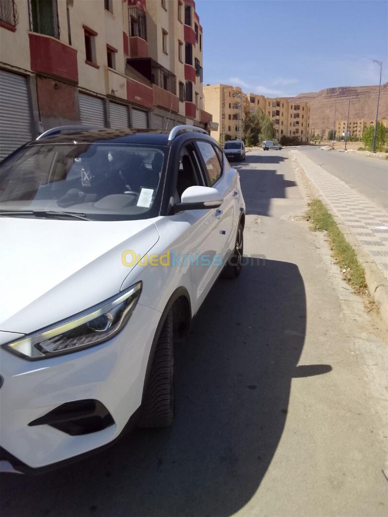 MG ZS 2022  2