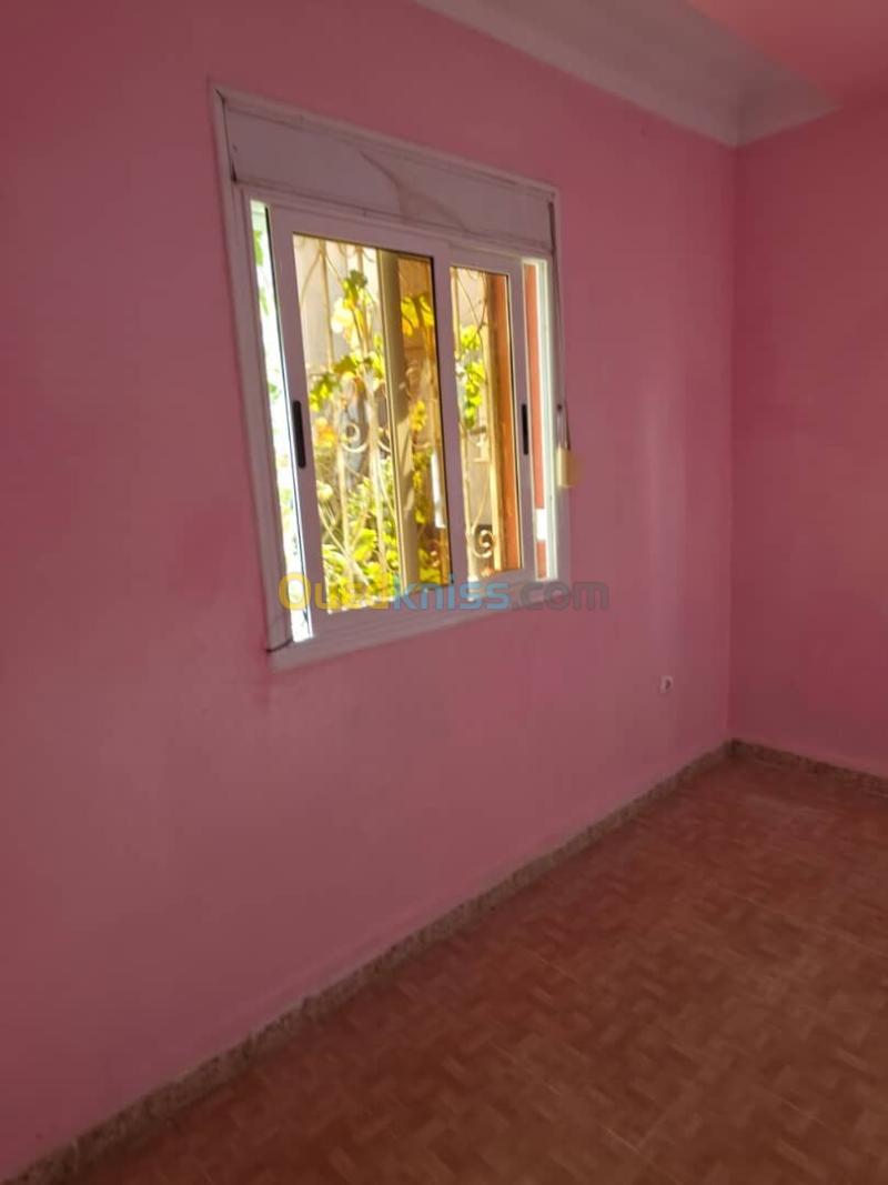 Location Appartement Niveau de villa F3 Alger Douera 12