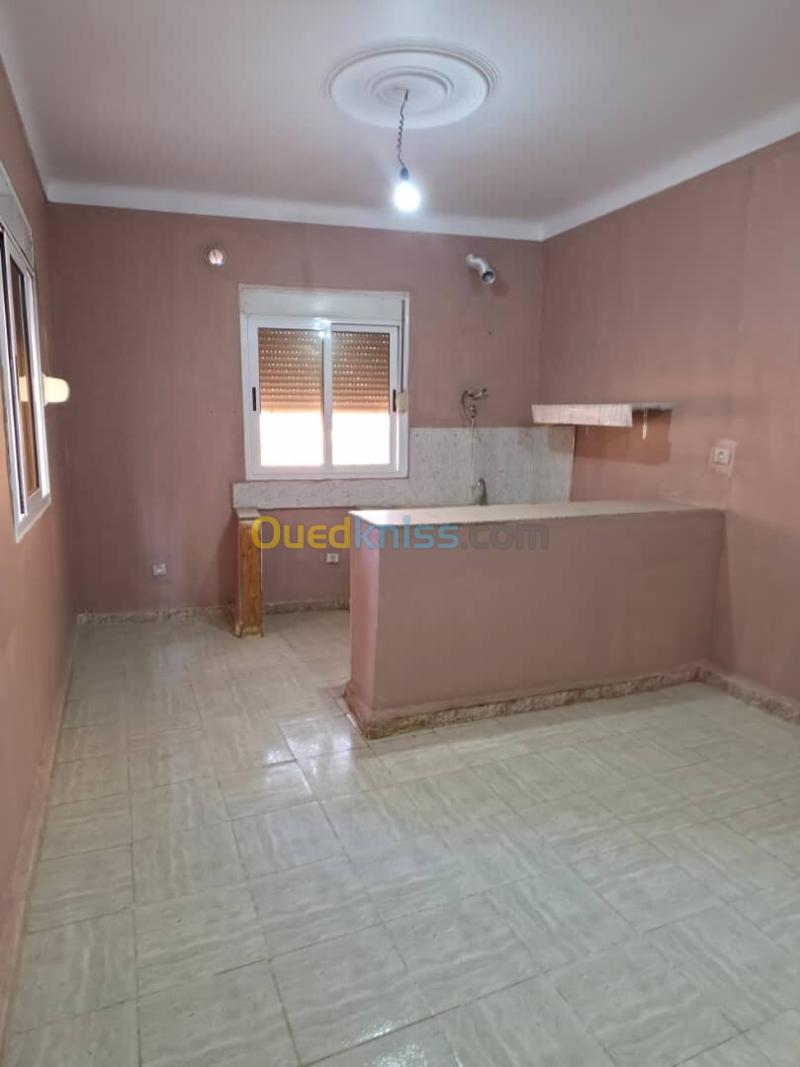 Location Appartement Niveau de villa F3 Alger Douera 9