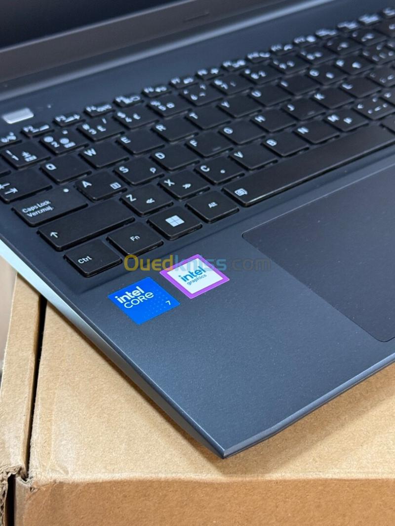 DYNABOOK SATELLITE PRO C50-K INTEL CORE 7 150U 16GO 512GO SSD NVME NEUF SOUS EMBALLAGE 6
