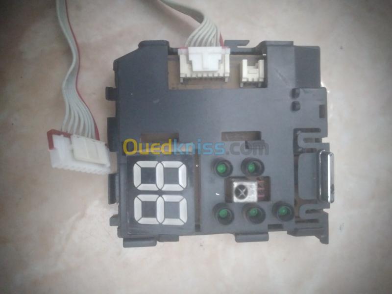 AFFICHEUR CLIMATISEUR SAMSUNG 2