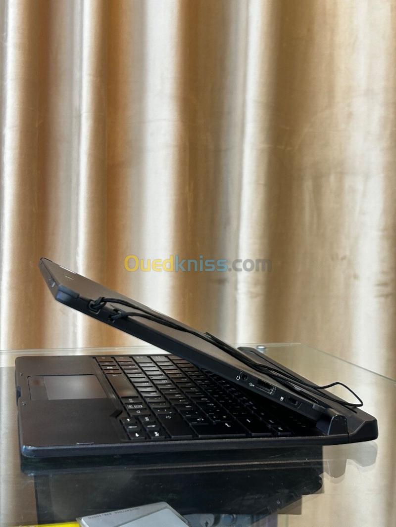 LAPTOP FUJITSU STYLISTIC i7-8665U 16GB 256GB ECRAN 13" FHD TACTILE DETACHABLE  4