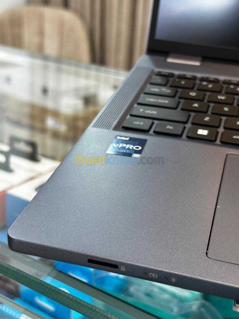 ACER TRAVEL MAT 16 i7-1365U 16GB  512GB Écran 16" FHD 3