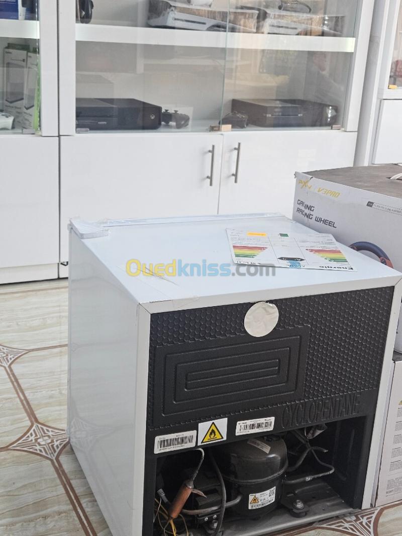 mini-bar Condor  43L  Neuf 2