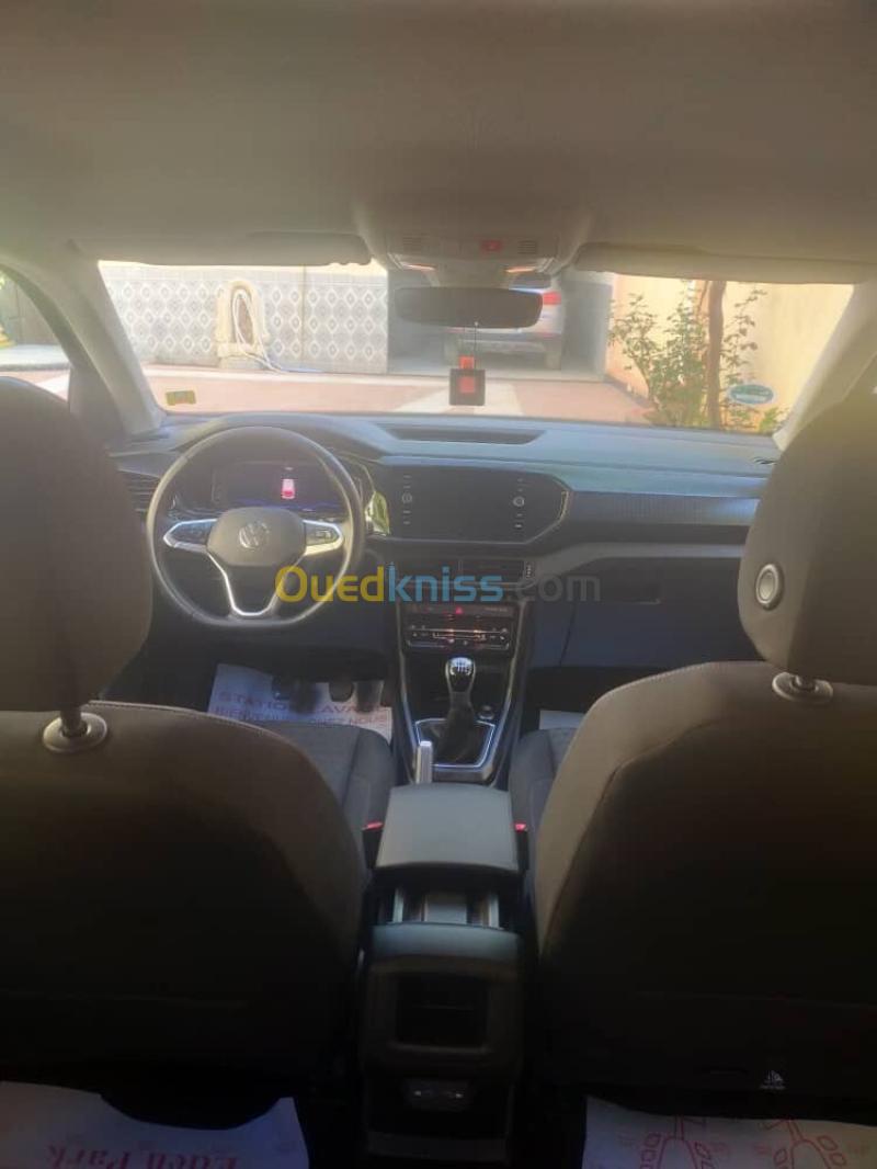 Volkswagen T-Cross 2023  5