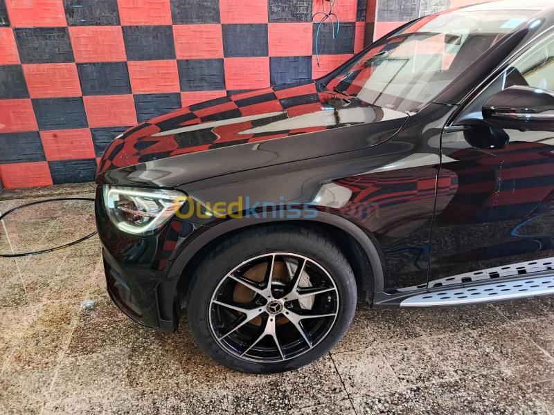 Mercedes GLC 2023 GLC 300 2
