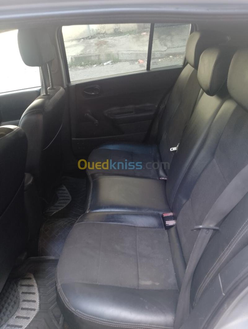 Renault Megane 2 2004 Megane 2 7