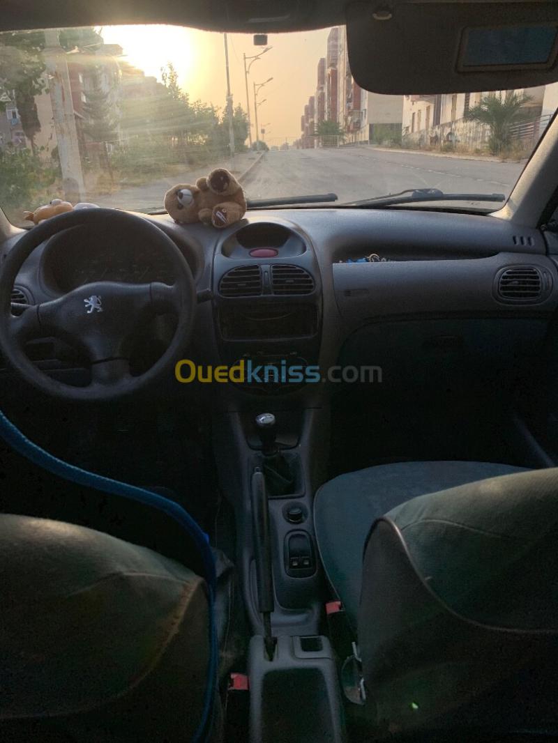 Peugeot 206 2001 206 8