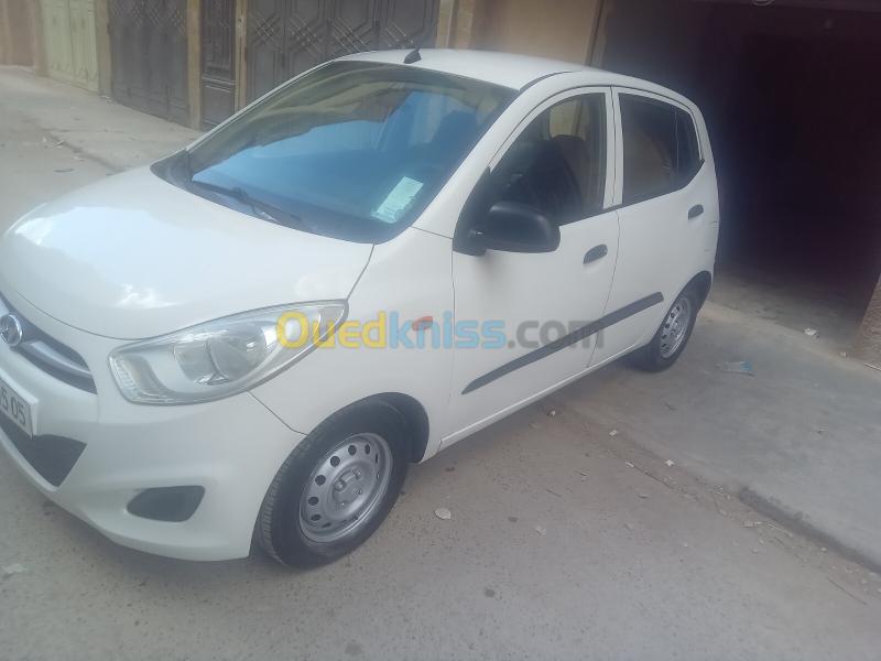 Hyundai i10 Plus 2015 GL Clim 2