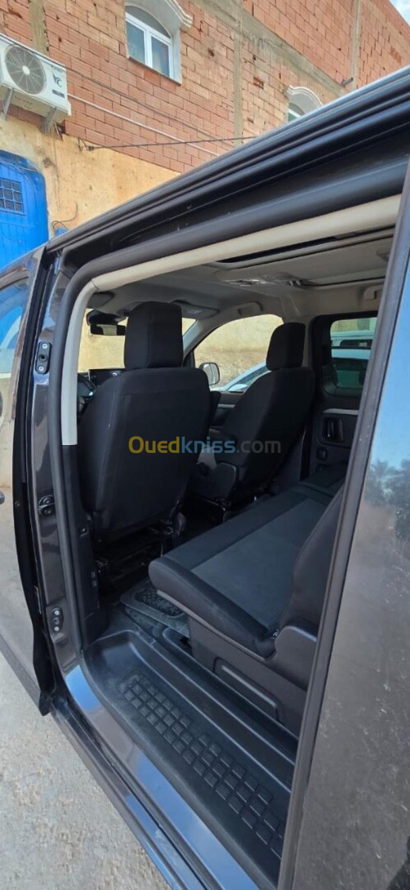 Citroen spacetourer 2025  5