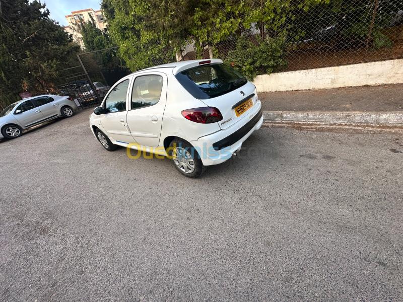 Peugeot 206 Plus 2012 206 Plus
