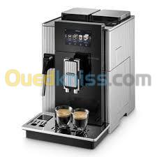machine a cafe a grains DeLonghi maestosa . Glm connectée ,19 bar, 31 boissons