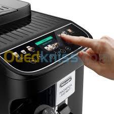 Machine a cafe automatique De'Longhi Magnifica Evo Next ECAM31060B -ecran tactile - 15 bar - broyeur inox - 10 boissons 6