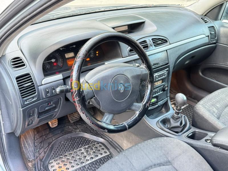 Renault Laguna 2 2001 Laguna 2 6