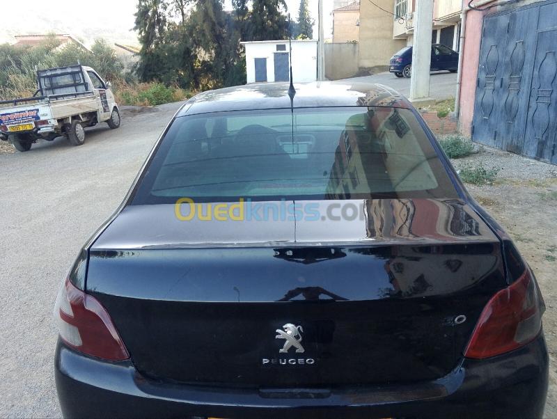 Peugeot 301 2013 Allure 8