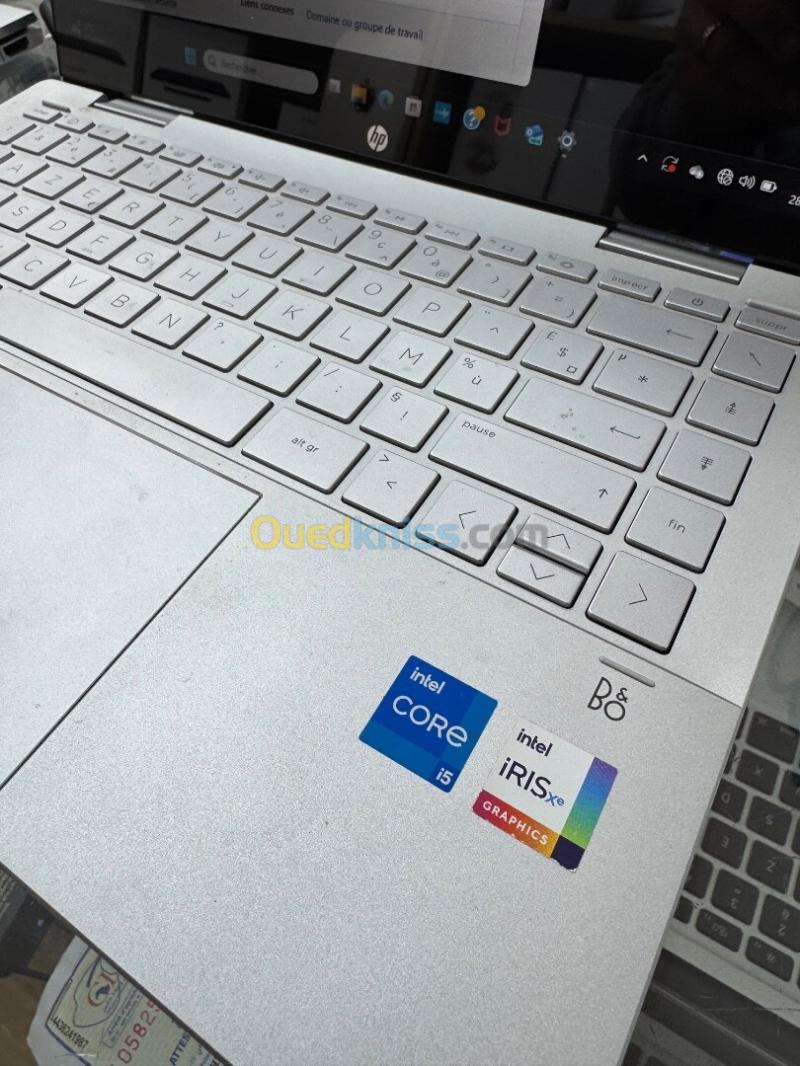 HP Pavilion x360 2in1 Tactile i5 1235U / 16 G / 512G 3