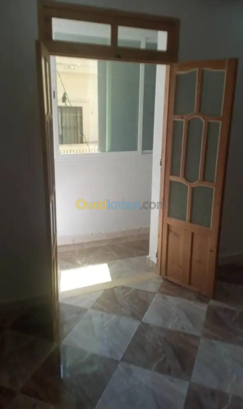 Location Appartement Niveau de villa F3 Alger Ouled chebel 3