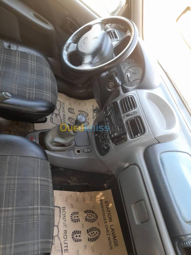 Renault Clio 1 2001 Clio 1 3