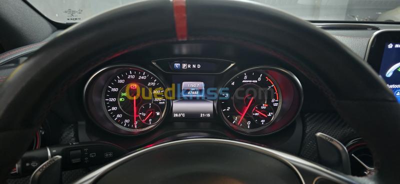 Mercedes A45 AMG 2017 Édition1 12