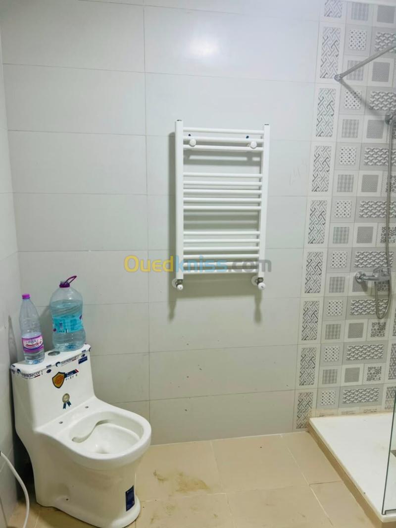 Location Appartement F4 Alger Bouzareah 8