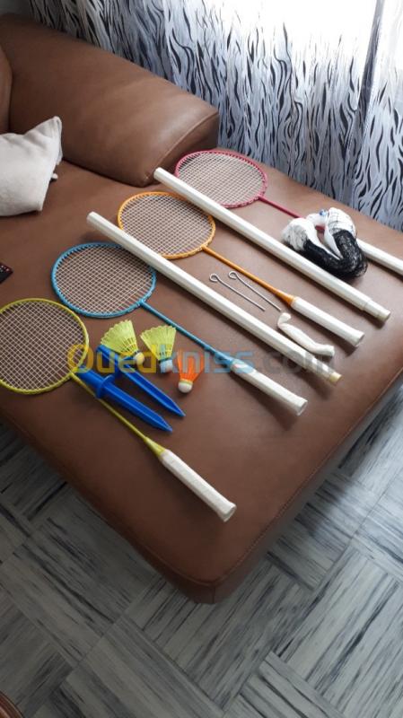  Raquette de badminton, volant et filet