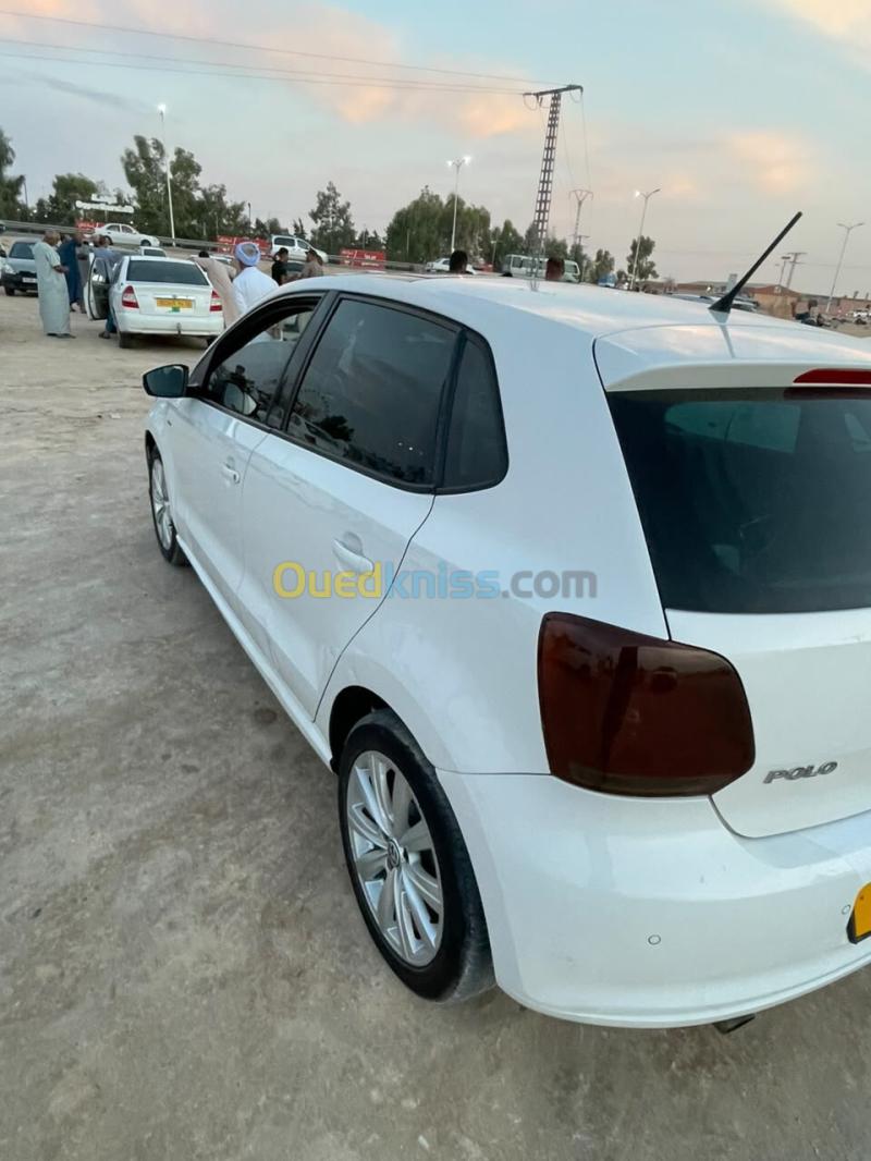 Volkswagen Polo 2013 Life 2