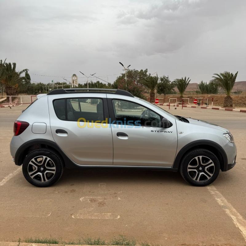 Dacia Sandero 2023 Stepway Expression plus 3