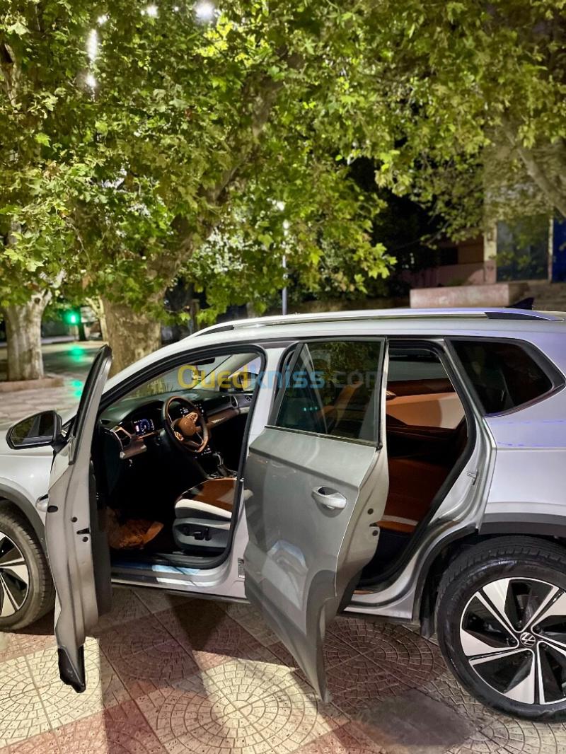 Volkswagen Taos 2026  5