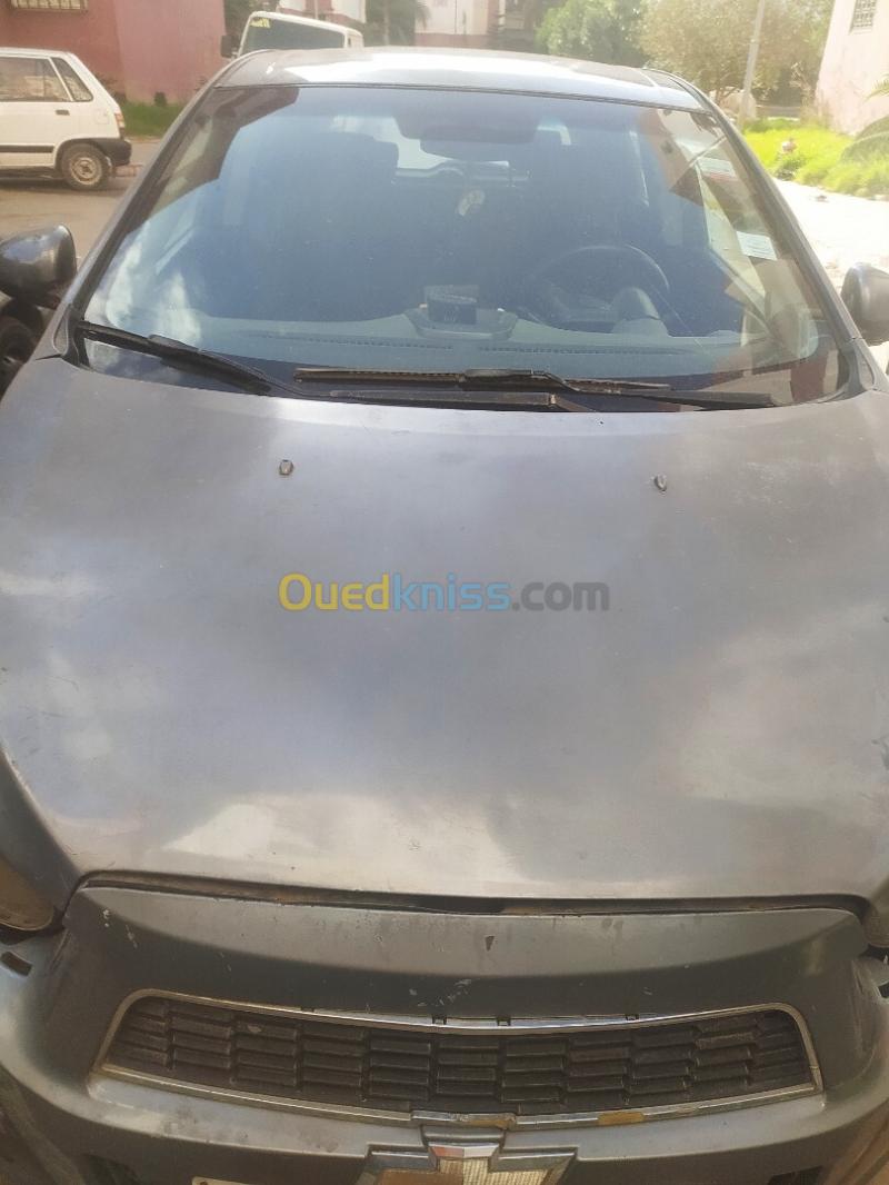 Chevrolet Sonic Hatchback 2013  8