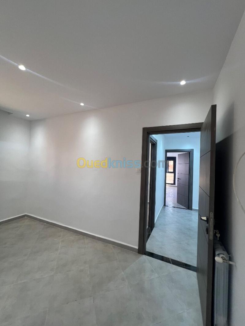 Vente Appartement F4 Oran Bir el djir 12