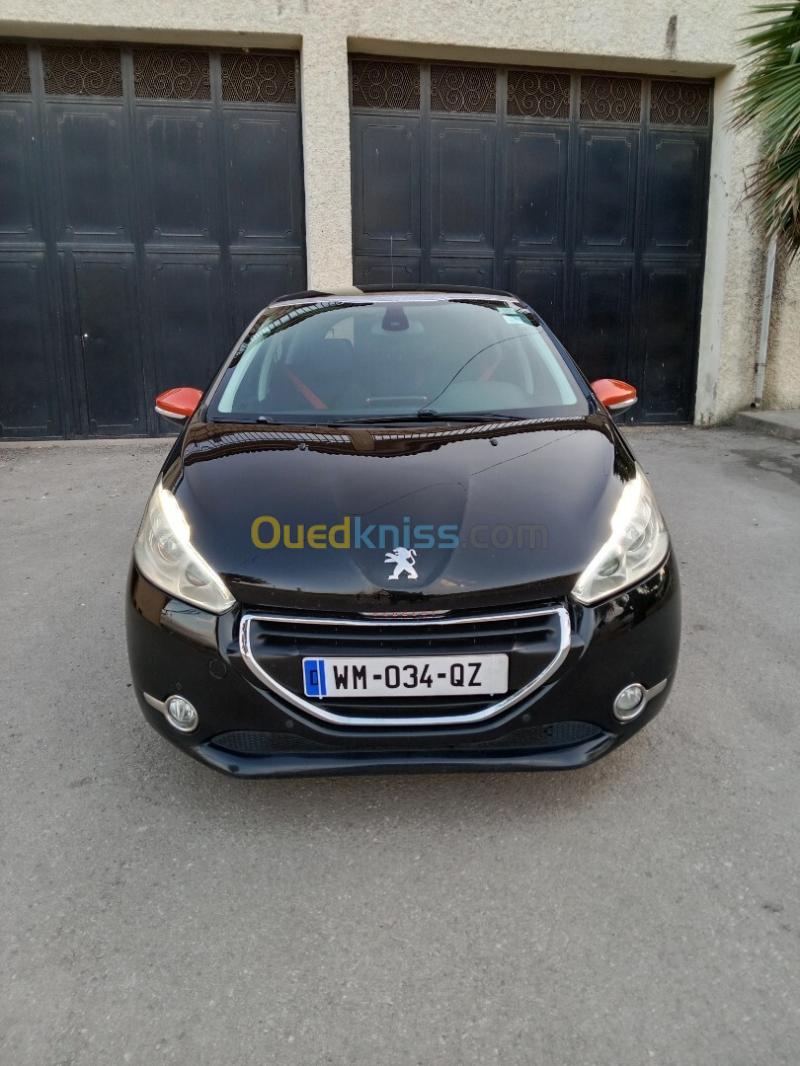Peugeot 208 2015 Roland Garros